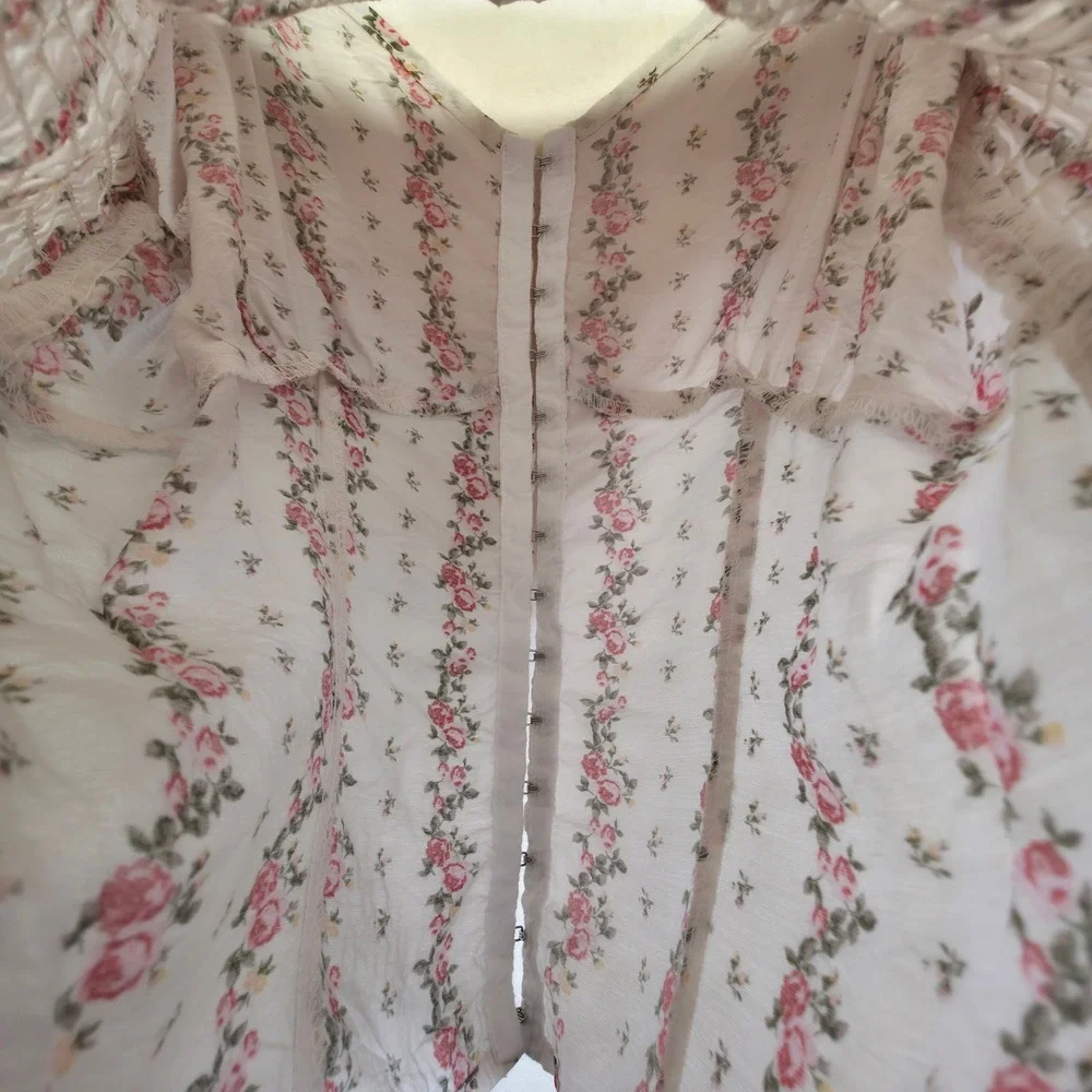 Sienna Sky‎ Blouse Womens L White Floral Smocked Cottagecore Fairycore Romantic - Picture 10 of 14